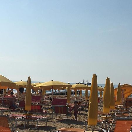 לידו די ג'סולו Centralissime Mansarde Piazza Brescia מראה חיצוני תמונה